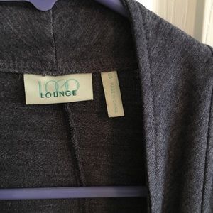 Long sleeve fly away cardigan